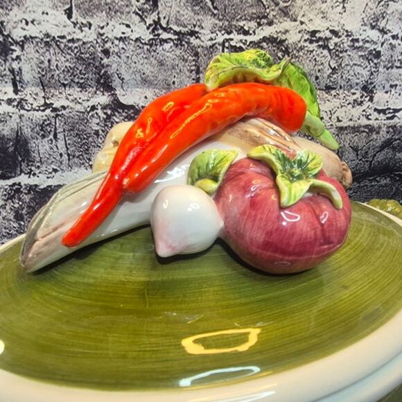 Vintage Soup Tureen Garden Harvest Arnart 5th Ave Handpainted Made in Japan - Picture 9 of 9